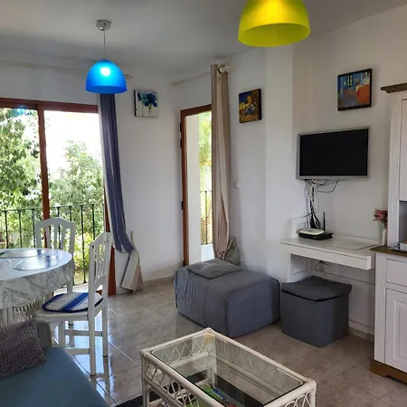 Albadomus Appartement *